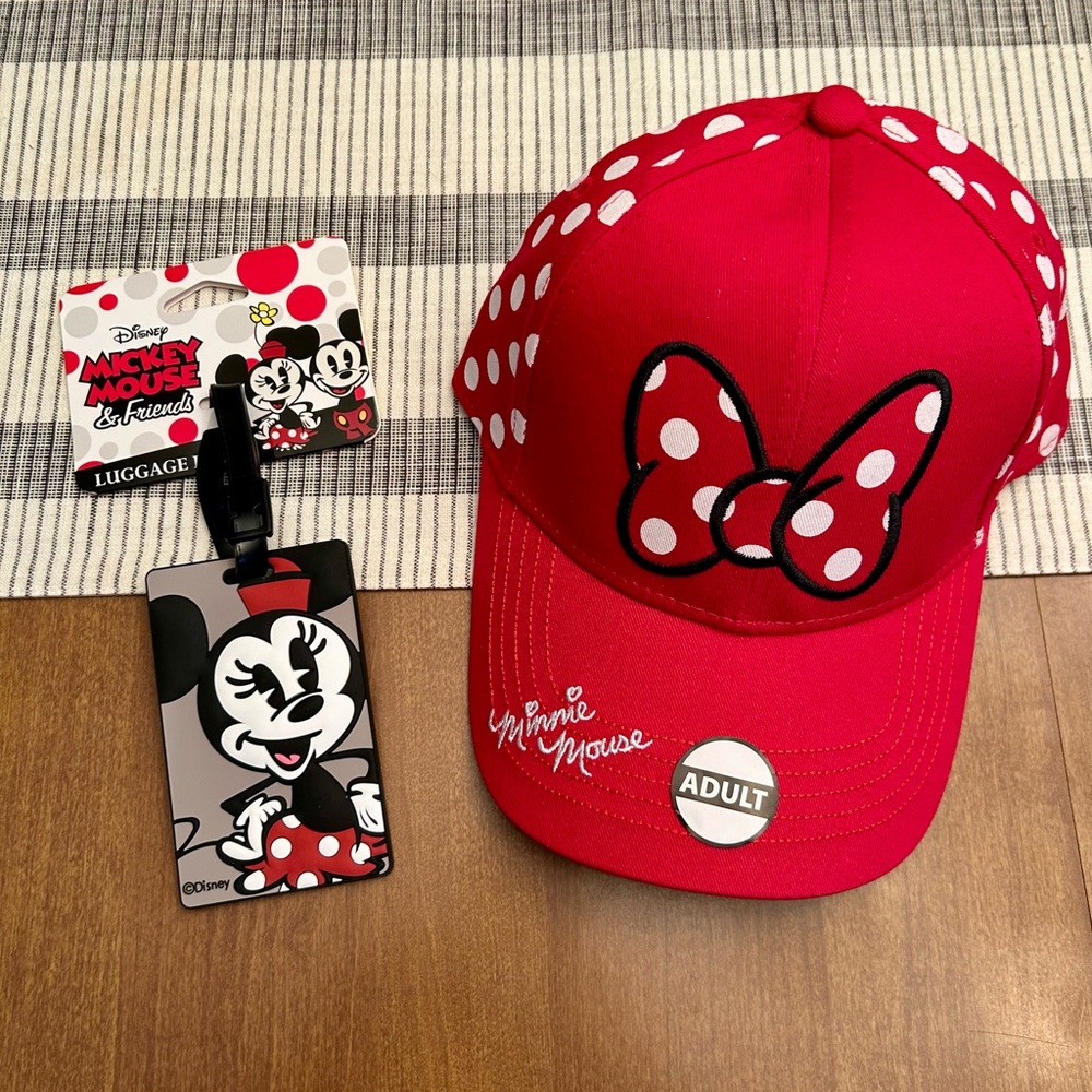NWT Minnie Mouse Set